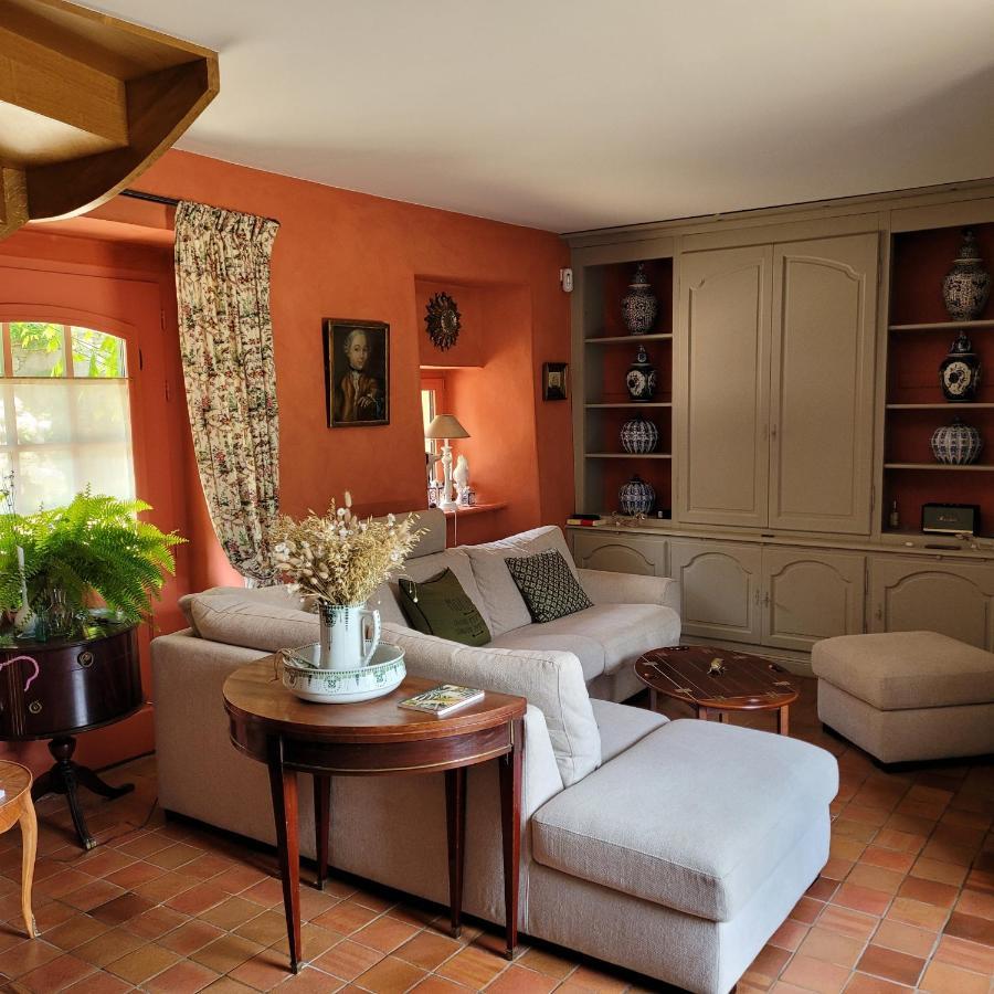 Gite De Charme Au Manoir Du Plessis-Quinquis Sainte-Seve Dış mekan fotoğraf